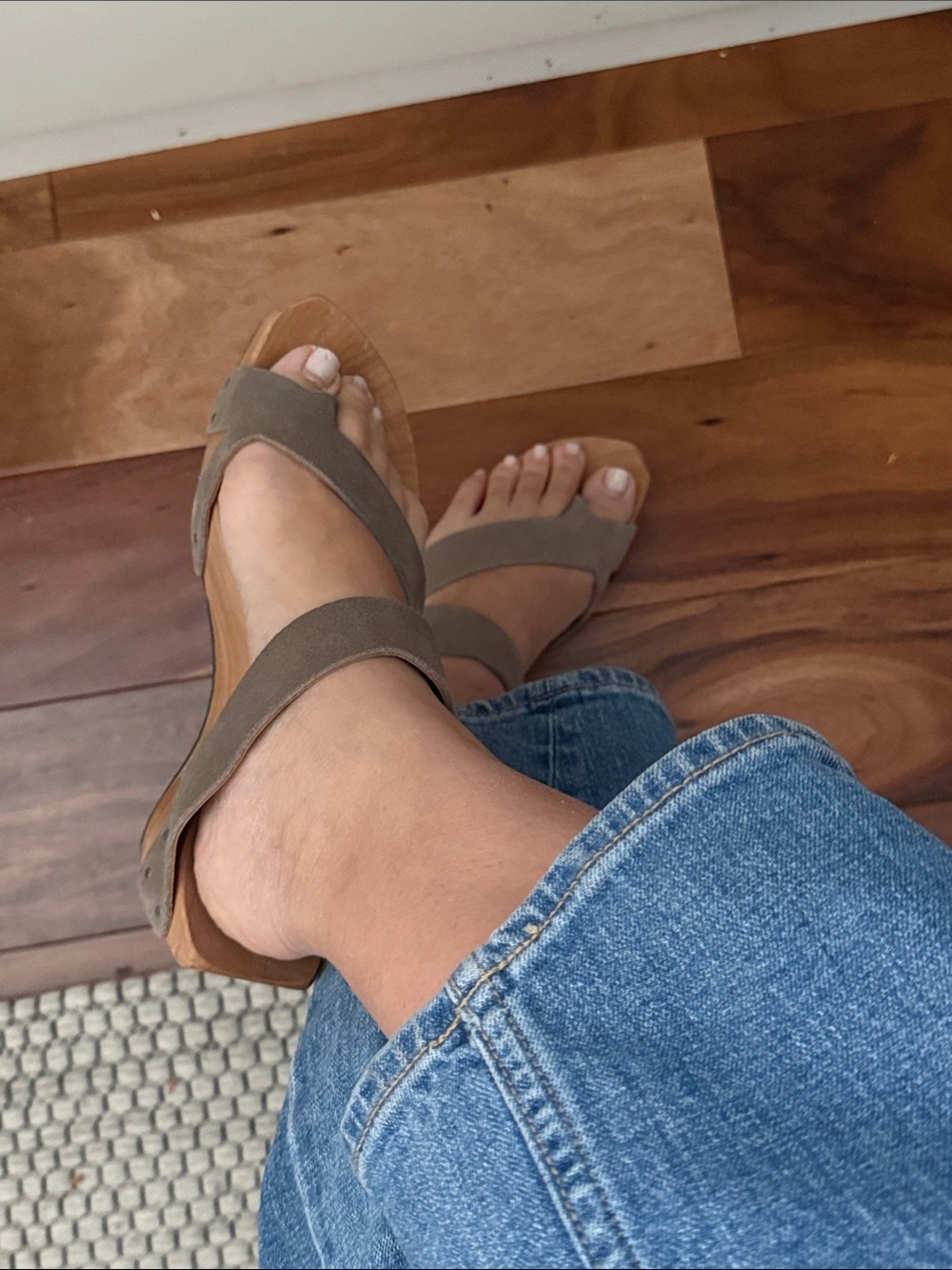 CYDWOQ Strike Taupe Wooden Clog. Size 37.5/ 7.5
